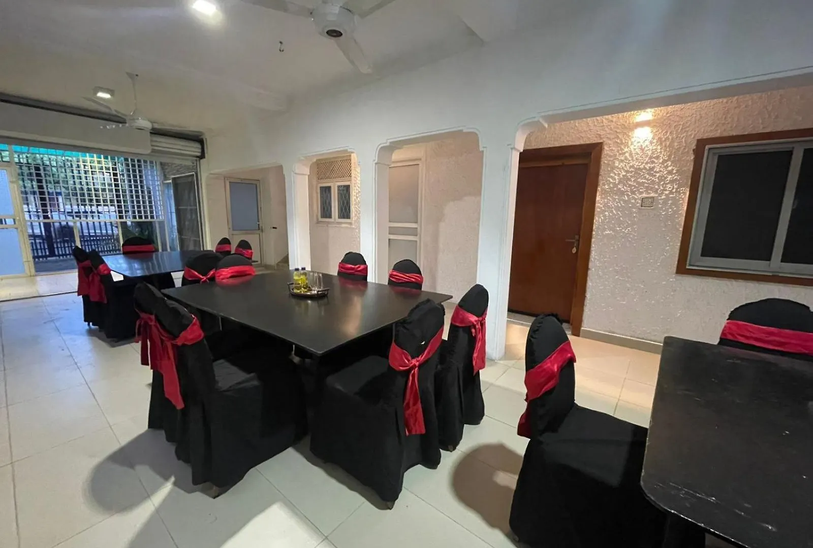 Ξενοδοχείο Apartment Near Airport In Negombo Beach