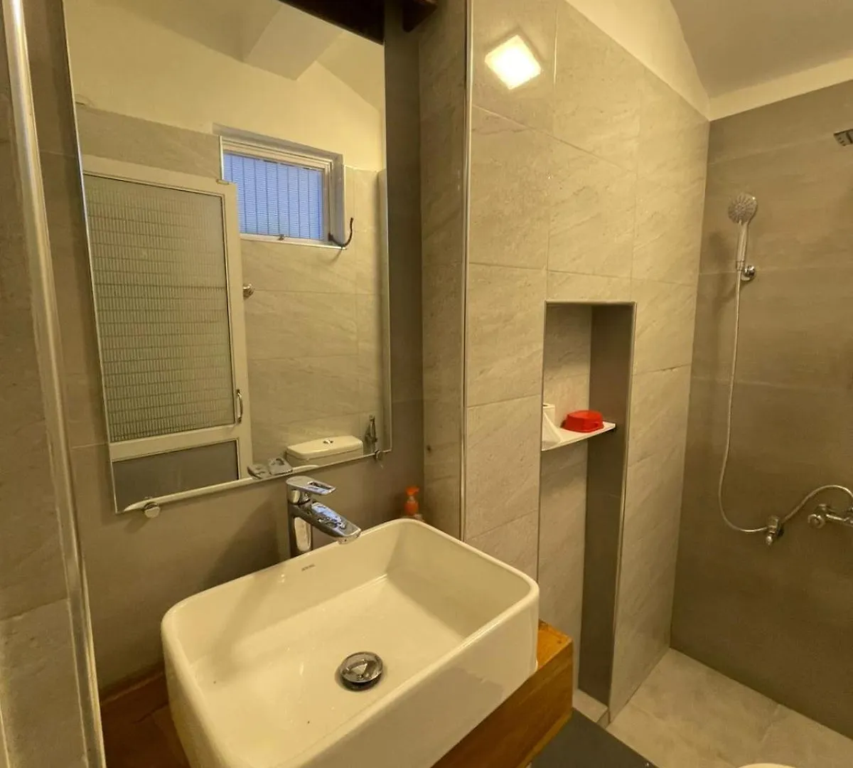 Apartment Near Airport In Negombo Beach Sri Lanka