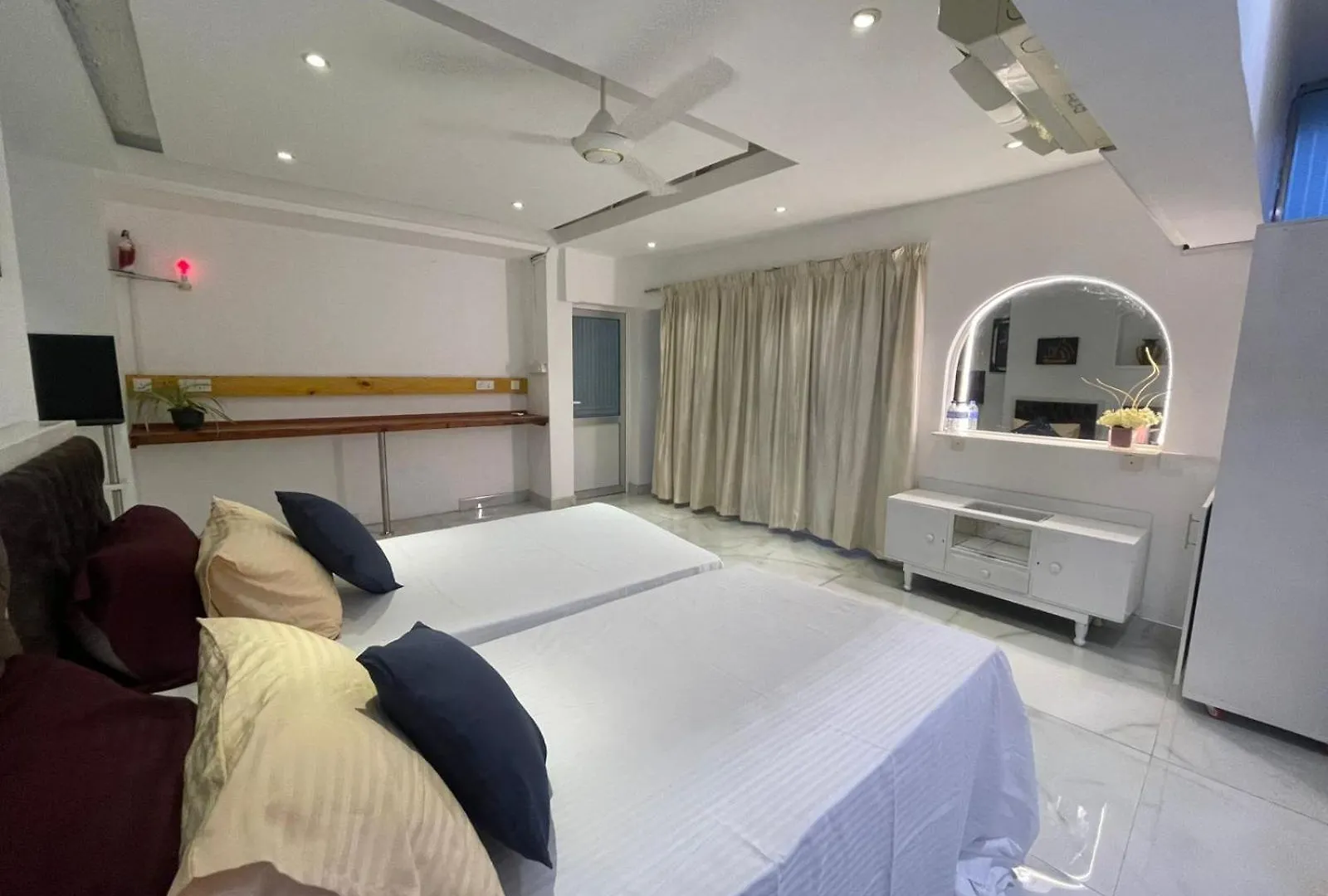 Apartment Near Airport In Negombo Beach