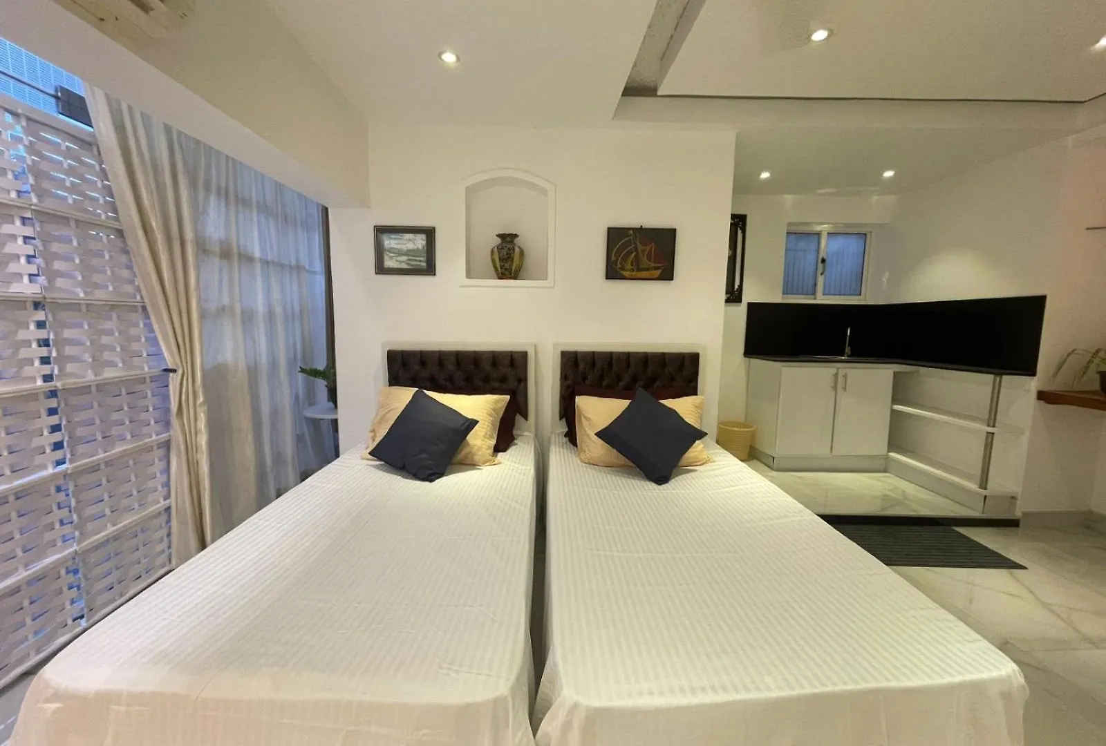Apartment Near Airport In Negombo Beach
